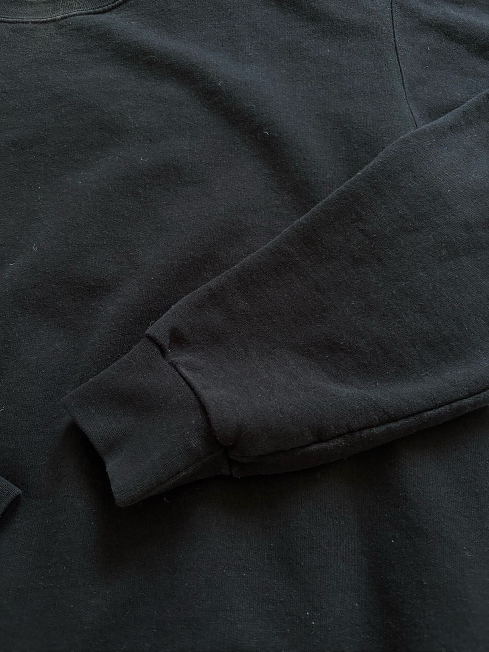 Champion Black Men's Crewneck Sweatshirt - Picture 7 of 14